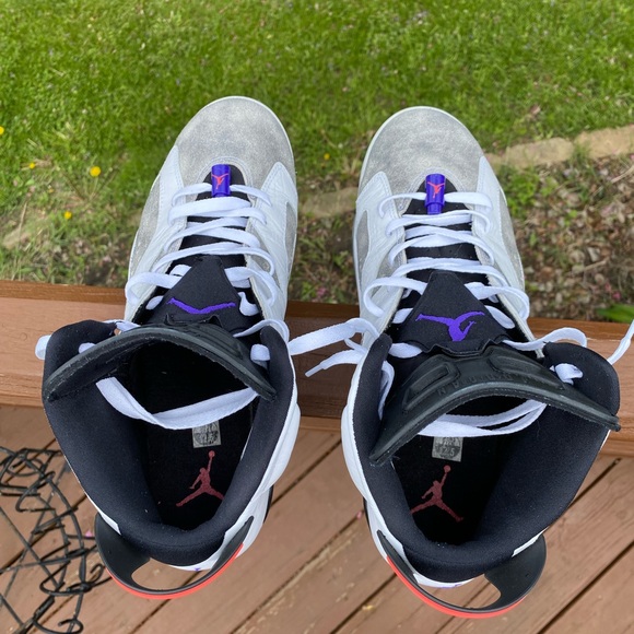 Air Jordan 6 Retro - Picture 4 of 10